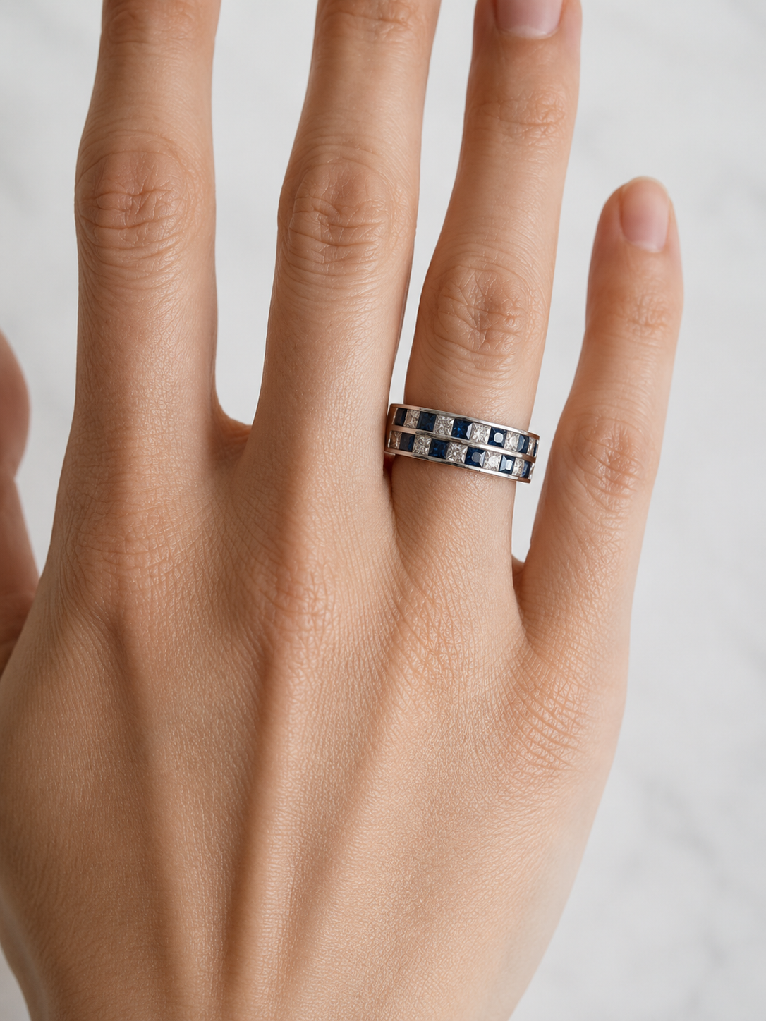 Anillo doble riel zafiros y diamantes Princess - Imagen 3
