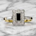 Anillo art deco zafiros y diamantes rectangular