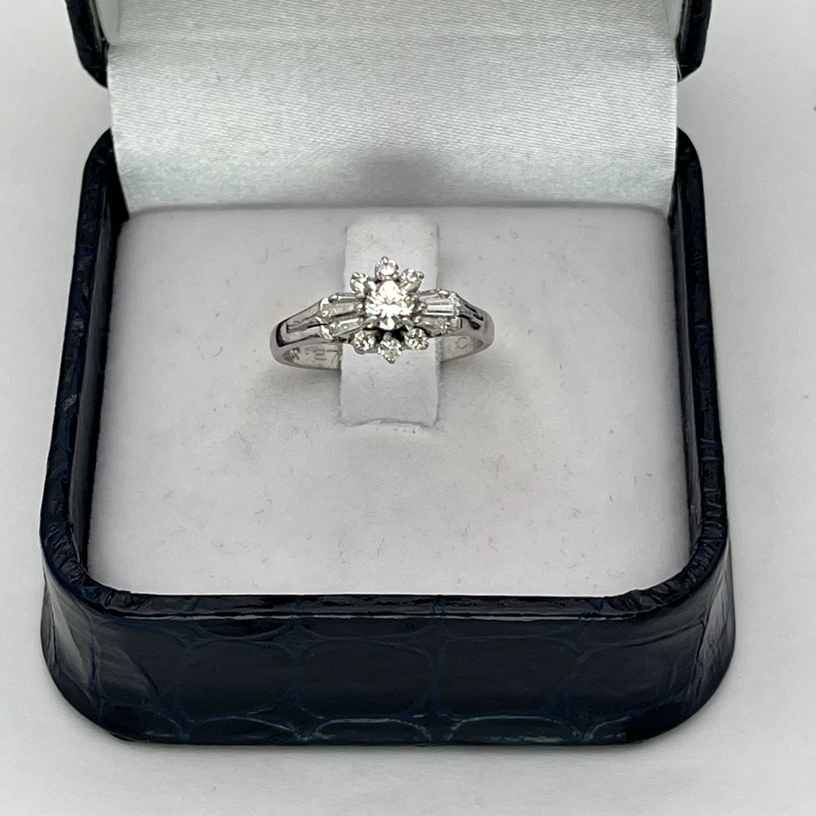 Anillo estrella de diamantes - Imagen 5