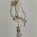 Collar colgante rombo diamantes