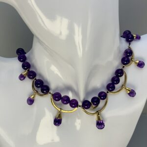 Collar de amatistas