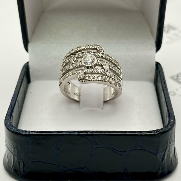Anillo enlazado brillantes - Imagen 2