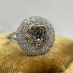Flor diamantes champagne