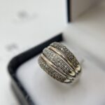 Anillo triple cinta pavé