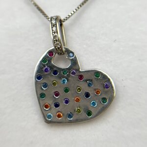Collar colgante corazón colores