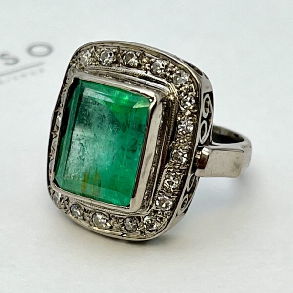 Anillo esmeralda rectangular - Imagen 3