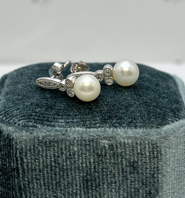 Aros perlas colgantes