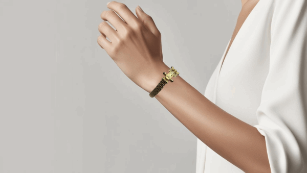 Brazalete de oro con onix - Imagen 2