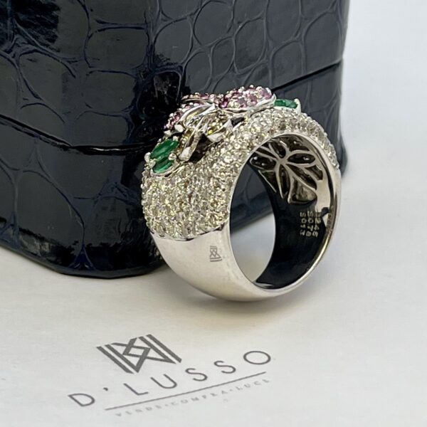 Anillo flor zafiros fancy, diamantes y esmeraldas - Imagen 2