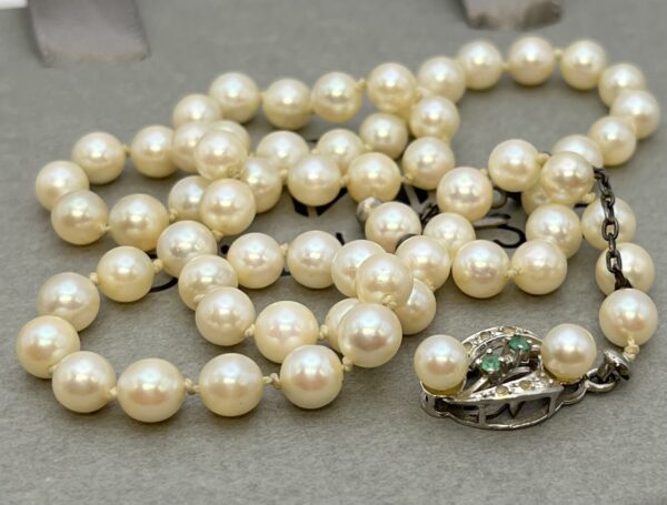 Collar con broche calcedonias - Imagen 2