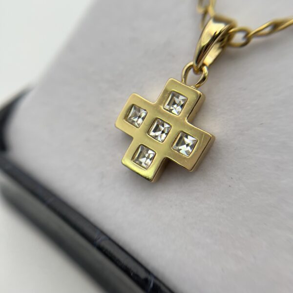 Collar de oro con colgante fantasía - Imagen 3