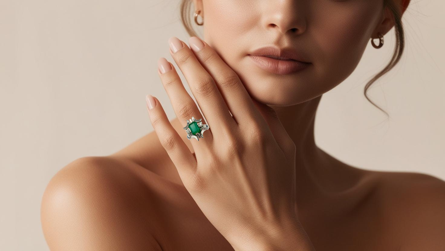 Anillo doblete verde y diamantes - Imagen 6