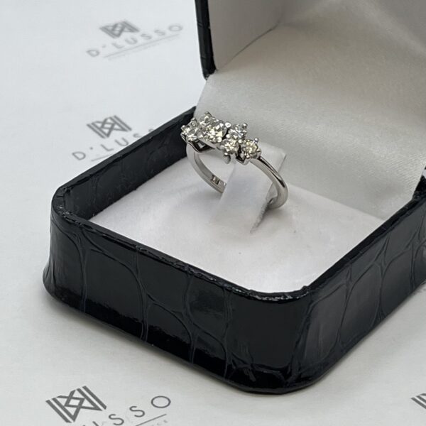 Anillo bow de brillantes - Imagen 6