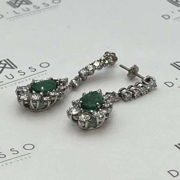 Aros esmeralda gota y diamantes - Imagen 7