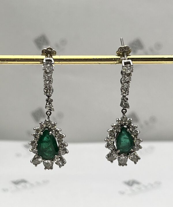 Aros esmeralda gota y diamantes - Imagen 4
