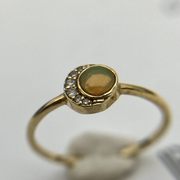 Anillo de ópalo con brillantes - Imagen 2