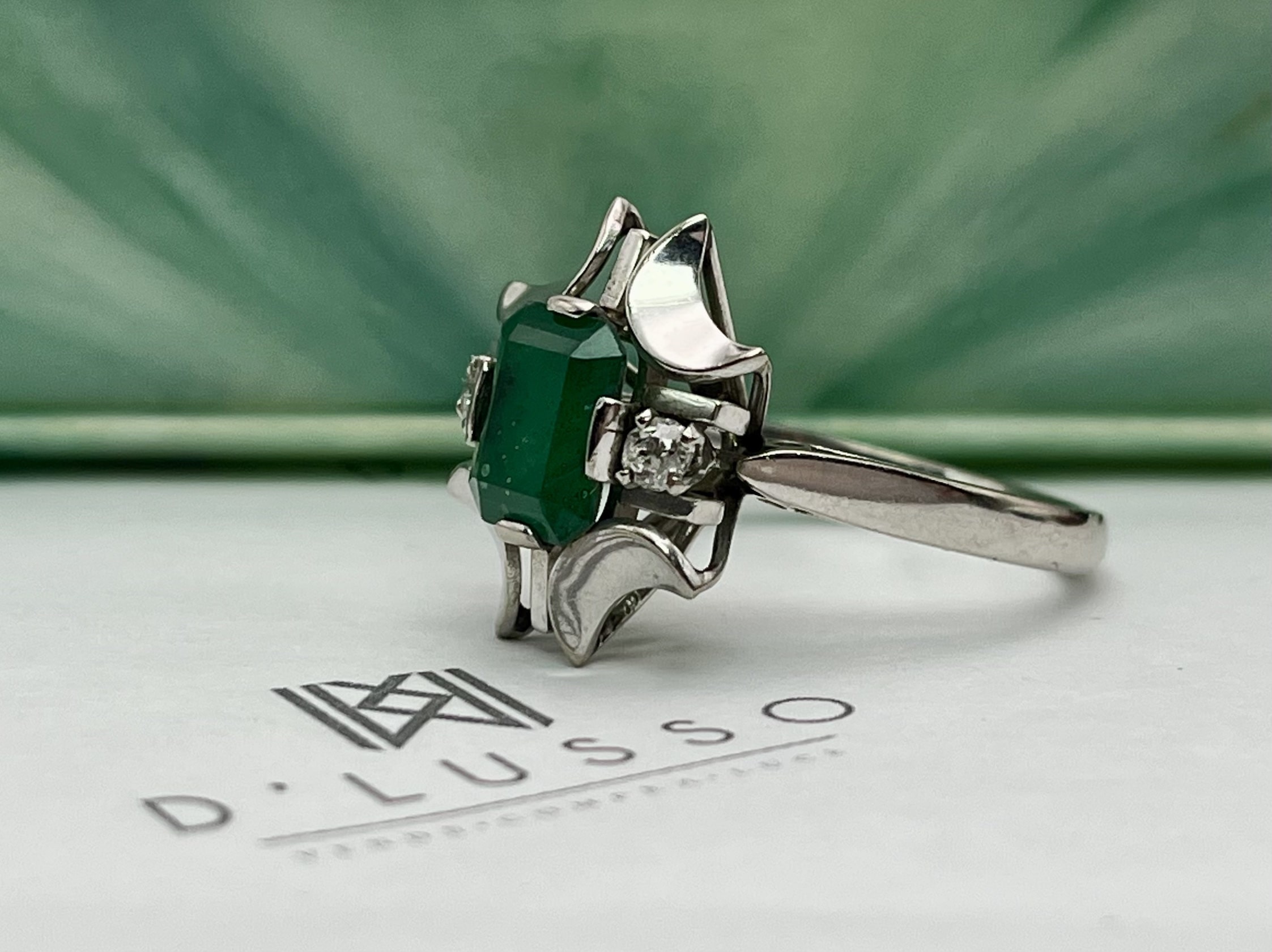 Anillo doblete verde y diamantes - Imagen 3