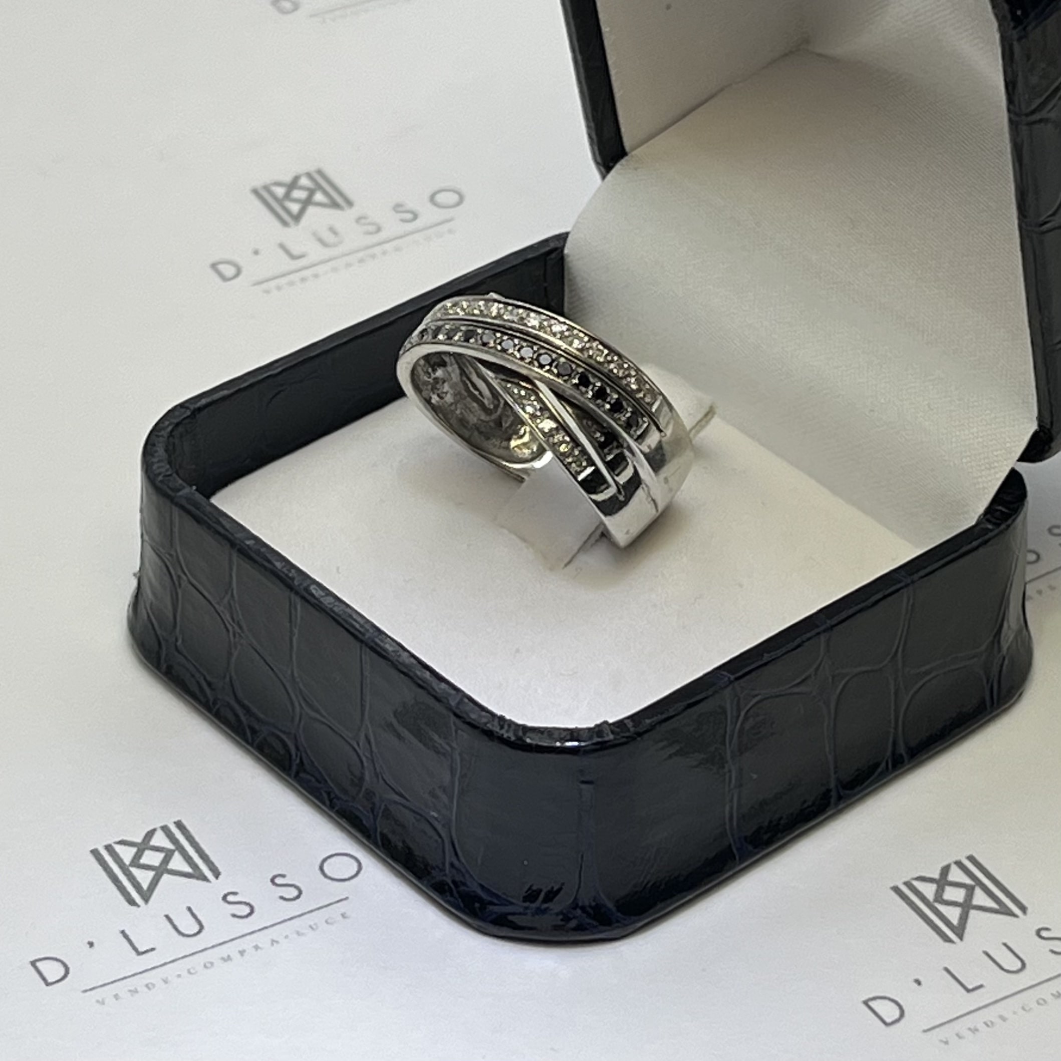 Anillo cruzado diamantes bicolor - Imagen 4