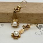 Aros flores con perla