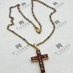 Collar cruz esmaltada