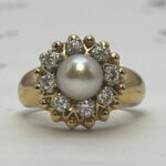 Roseta de perla con diamantes