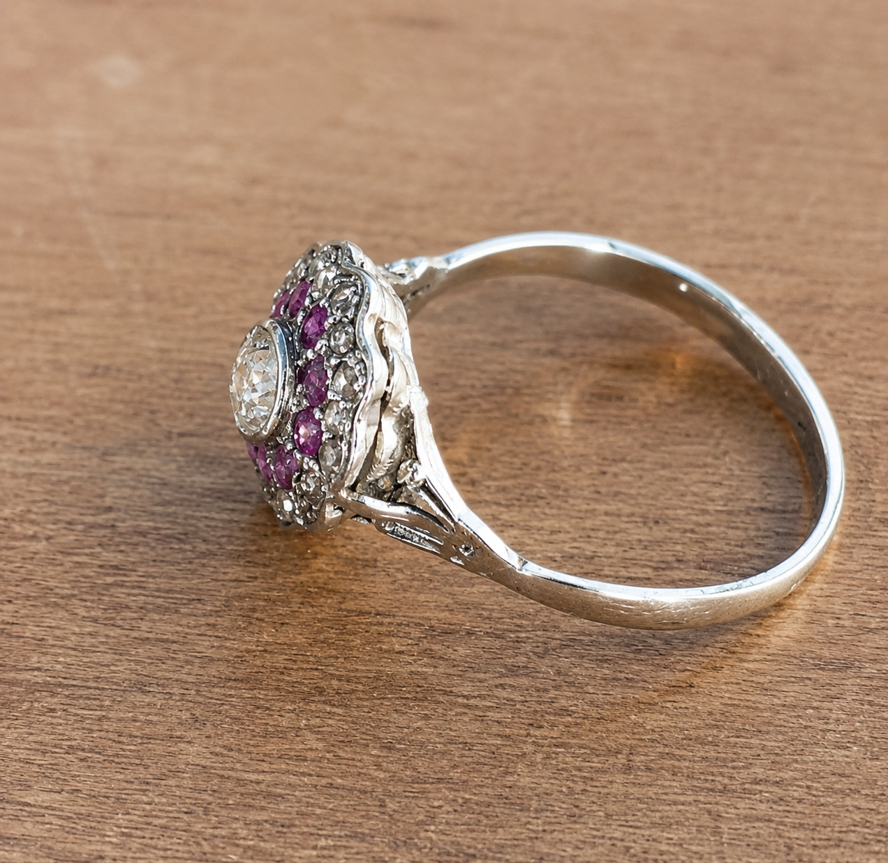 Anillo rubíes victoriano - Imagen 5