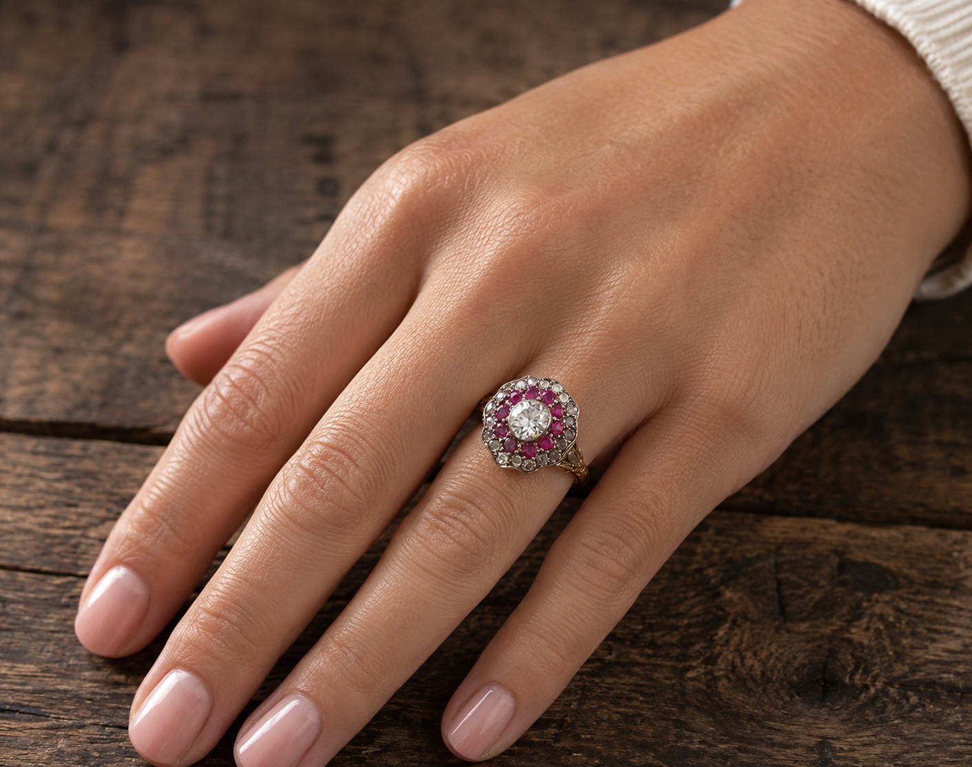 Anillo rubíes victoriano - Imagen 3