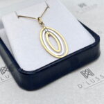Collar halos dos oros