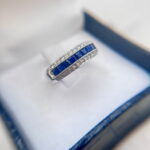 Medio cintillo de zafiros y diamantes